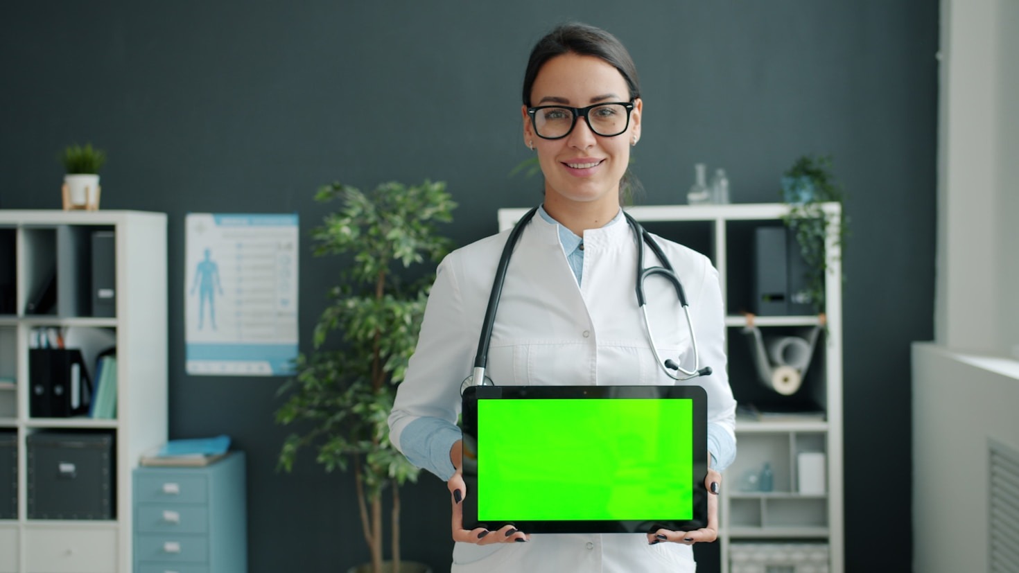 How to Build a Support Network During Medical School